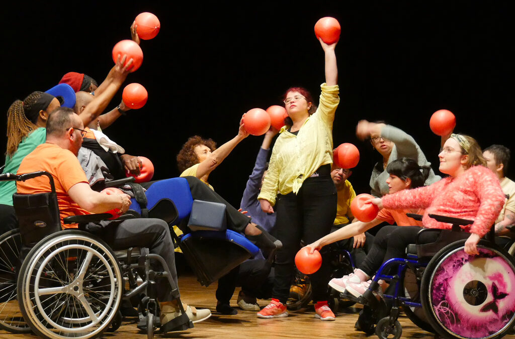 Stage de danse en février 2025 au théâtre de la faïencerie pour des personnes en situation de handicap